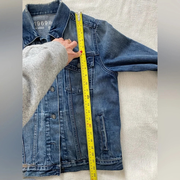 GAP 100% Cotton Jean Denim Jacket Medium Wash  Size S - Picture 11 of 11